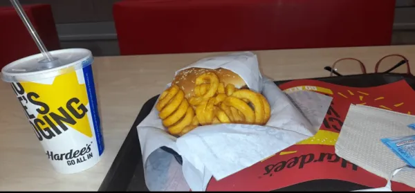 هارديز
