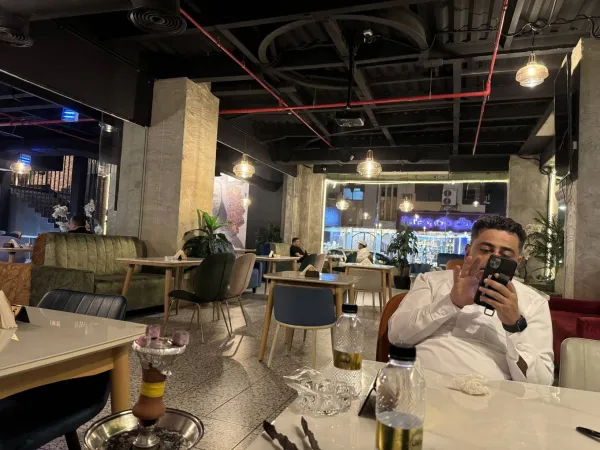 مقهى الرحلة