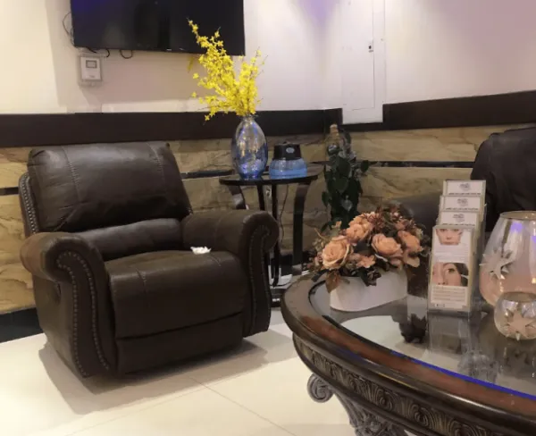 عيادات د.امجد الحقيل الطبية الرقمية التخصصية